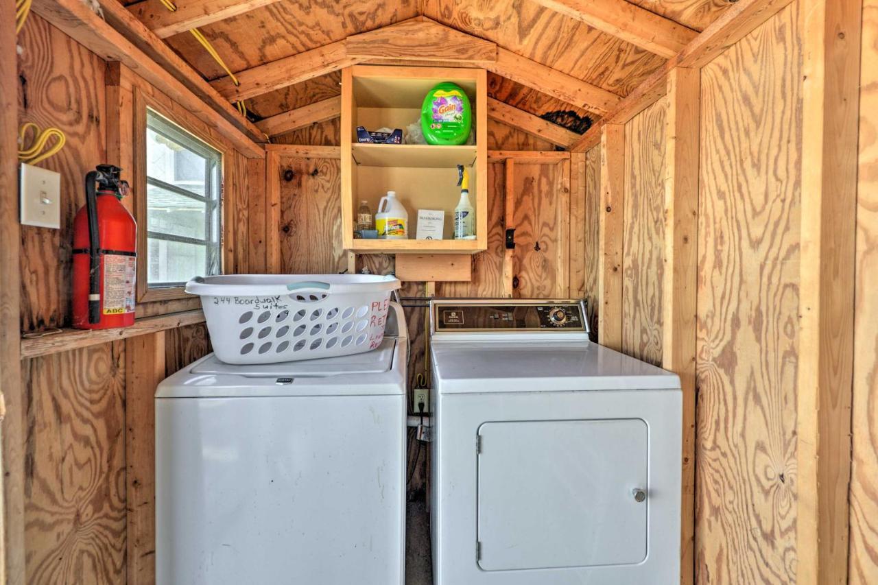 Pet-Friendly Apartment In Wildwood Less Than 1 Mi To Beach Exterior photo