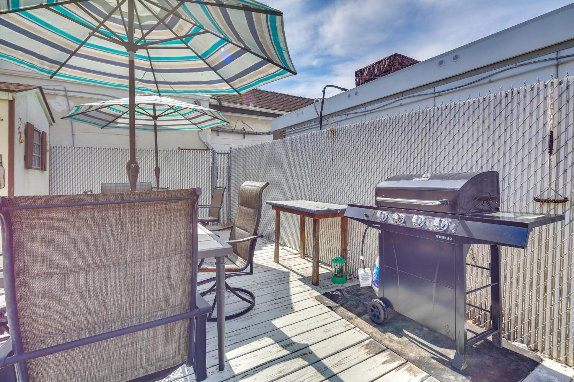 Pet-Friendly Apartment In Wildwood Less Than 1 Mi To Beach Exterior photo